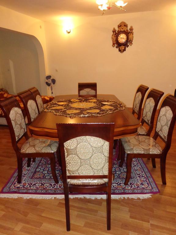 Hotel Private House In Batoumi Chambre photo